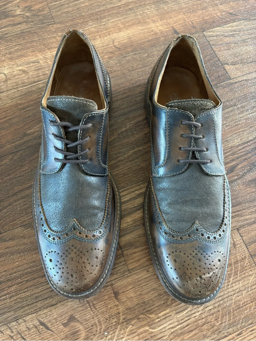 John Varvatos College Distressed Leather Wingtip Derby Oxfords 9.5